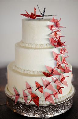 和装ウエディングで取り入れたい 和 なウェディングケーキアイディア10選 結婚プランニングサイト ラブマリ東海版